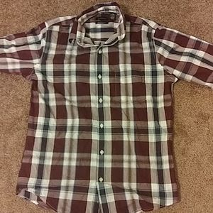 Van Huesen Button Down Shirt